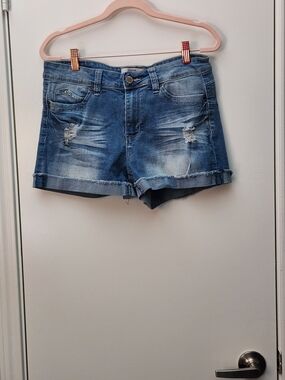 Women’s Distressed Mid-Rise Blue Denim Jean Shorts